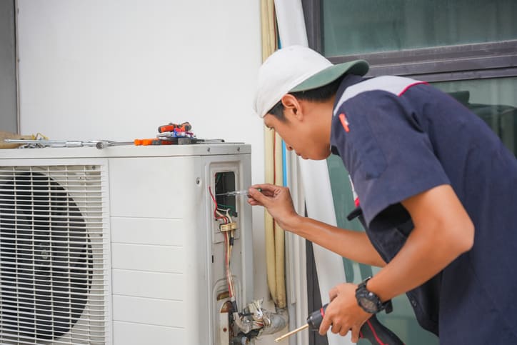 Energy-Efficient Home Heating and Cooling in Scugog