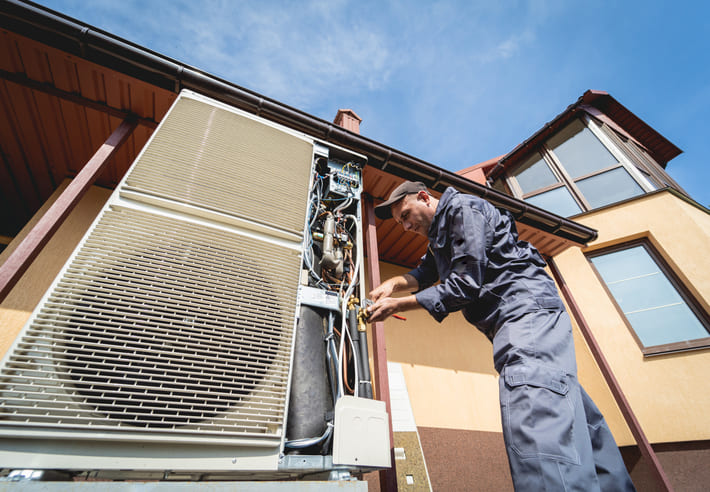 Residential Heat Pump Maintenance Services – Newmarket